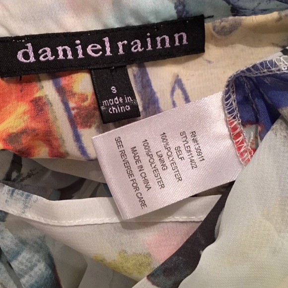 DANIEL RAINN PEASANT STYLE GATHERED WAIST BLOUSE - Picture 4 of 4